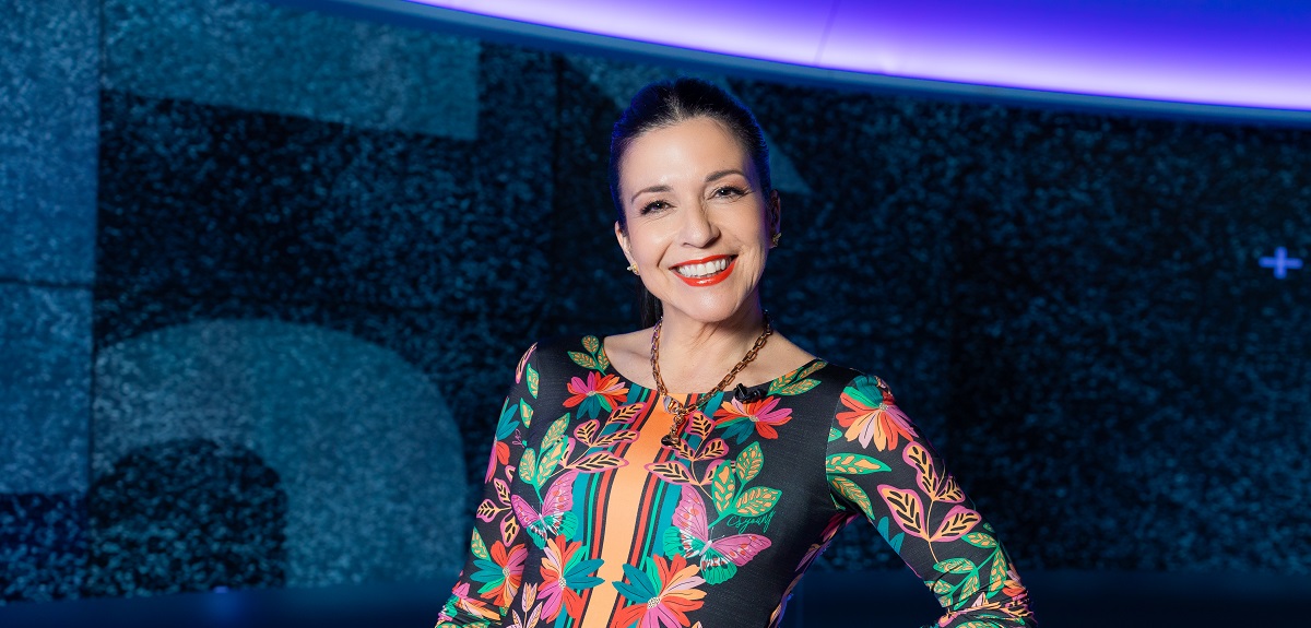 Mega pierde a querido rostro: Karla Constant renunció al canal tras su regreso en 2020