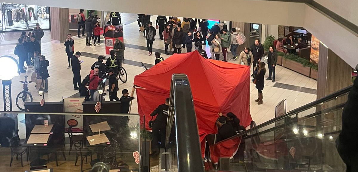 Mujer sufrió caída de segundo piso en Mall Plaza Trébol de Talcahuano: tuvo lesiones graves