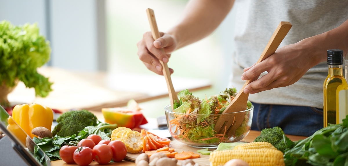 Alimentación saludable en invierno: tres consejos que te ayudarán en los días fríos