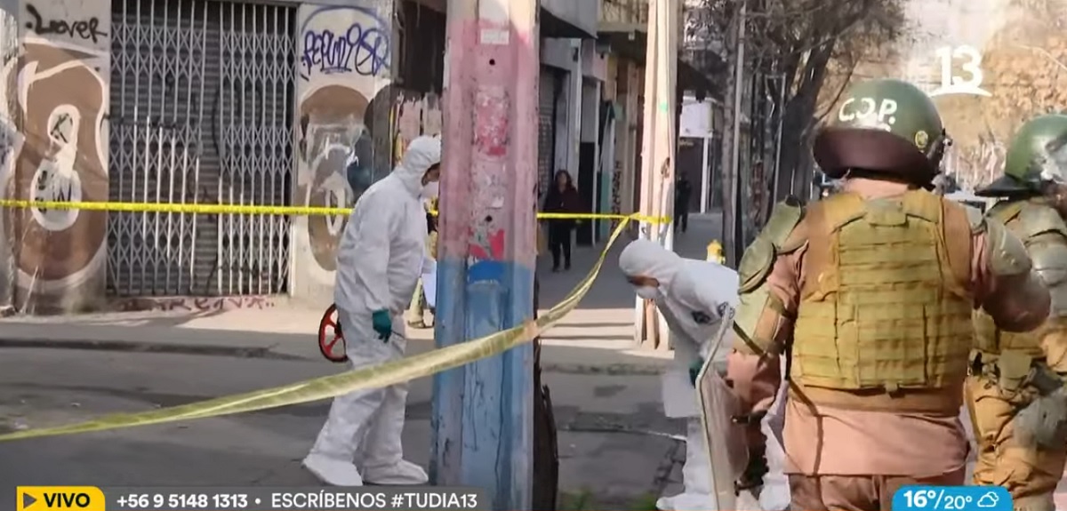Hallan cráneo humano durante manifestaciones del Liceo Barros Borgoño: se trataría de una réplica