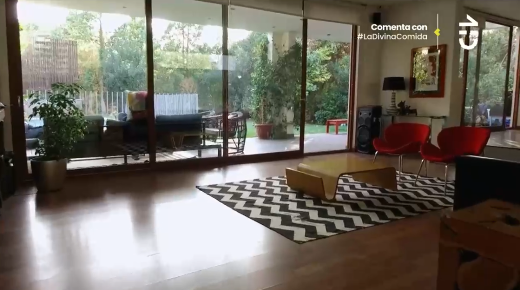 JP Queraltó y Fran Sfeir presentaron su nueva casa en La Divina Comida: animador tiene "mega clóset"