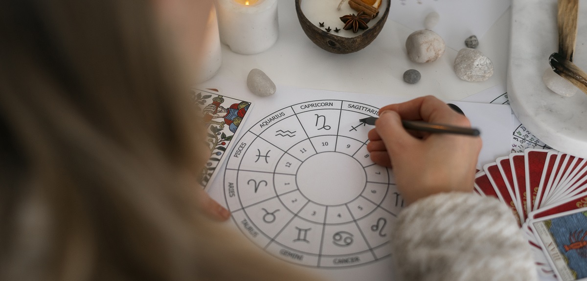 Dinero, amor y buena salud: los 3 signos zodiacales que tendrán más suerte durante julio