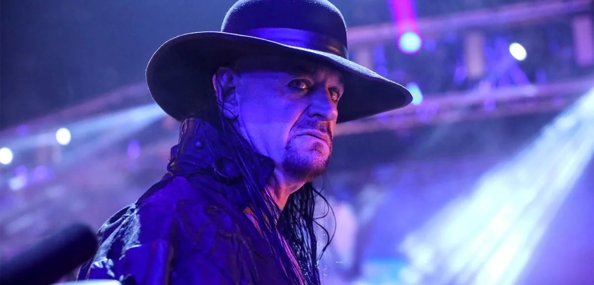 The Undertaker, leyenda de la WWE, 'salvó' a su esposa de un tiburón durante sus vacaciones