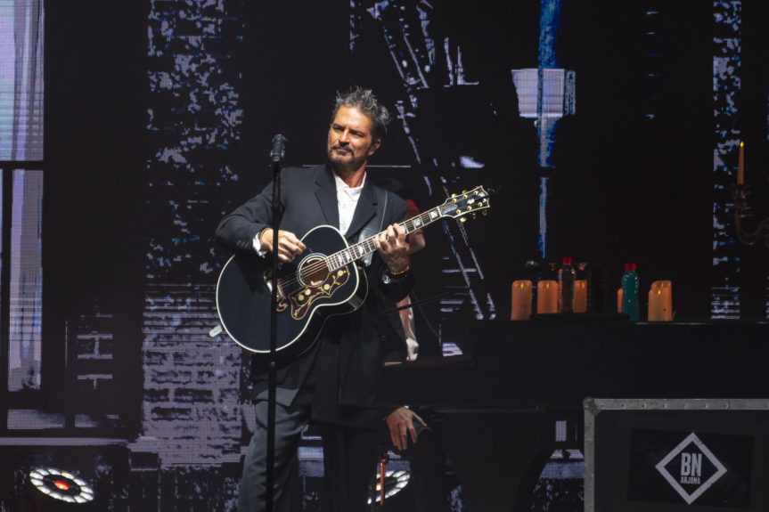 Ricardo Arjona vuelve a Chile con escenario renovado: conoce los detalles de la increíble estructura