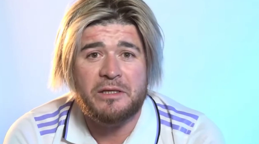 Captan a Junior Playboy fuera de Tierra Brava: participante se sometió a cambio de look