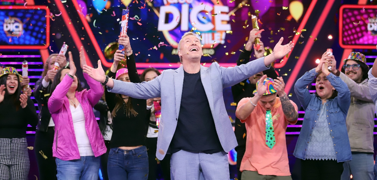 Martín Cárcamo festeja segundo aniversario de '¡Qué dice Chile!': 