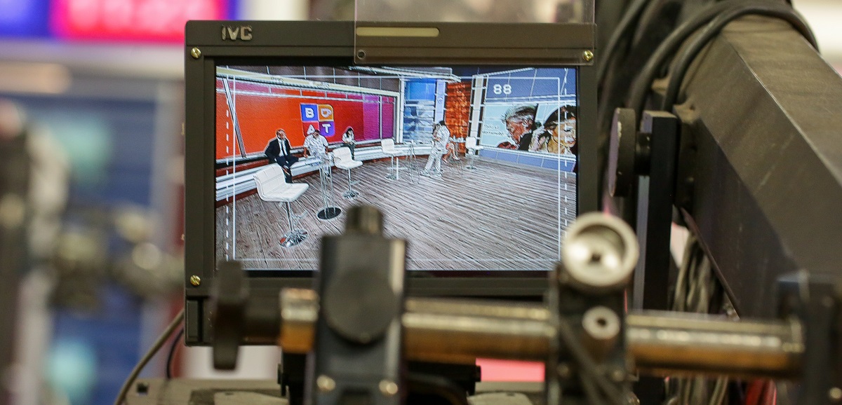 Experiodista de TVN contrajo matrimonio tras años de relación: 