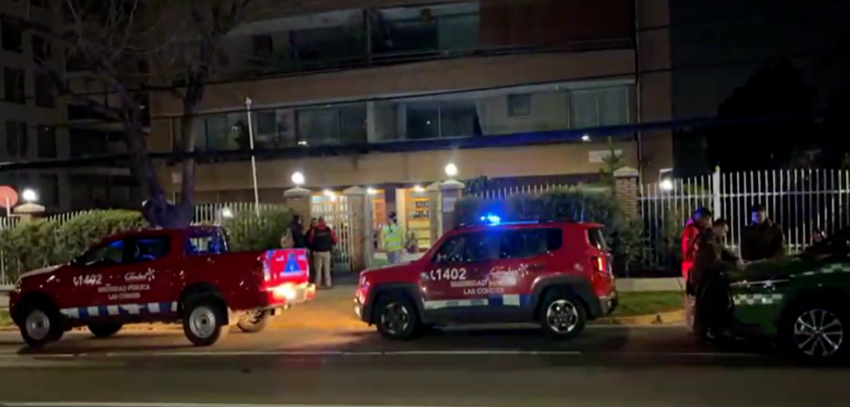 Conmoción por parricidio en Las Condes: madre habría matado a sus 3 hijos y luego se quitó la vida