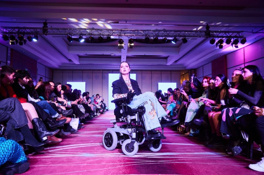 Tiendas Corona presenta nueva colección vanguardista con diseños de Valentina Wilson