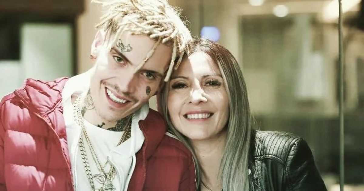 Marcianeke compartió tierno mensaje de cumpleaños a su mamá: 