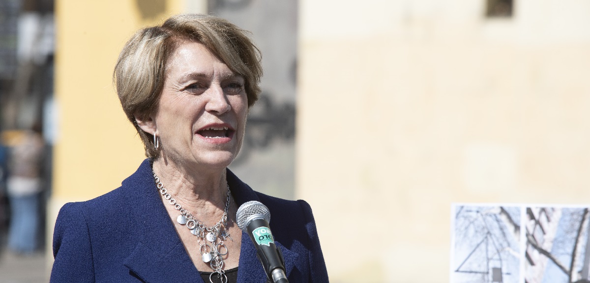 El complejo motivo por el que Evelyn Matthei podría ser suspendida de su puesto como alcaldesa