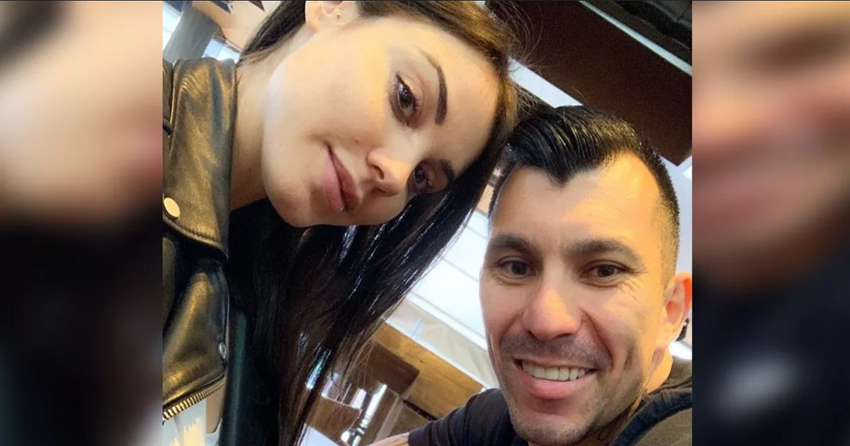 Gary Medel da pistas de reconciliación con Cristina Morales enviándole romántico mensaje