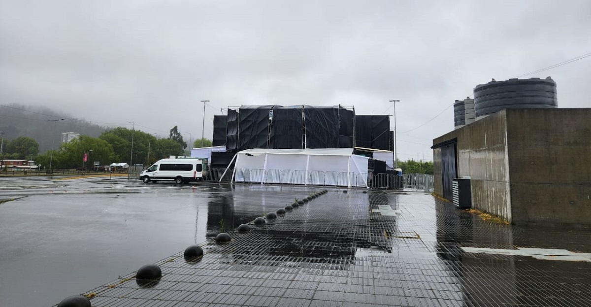 REC 2023 posterga inicio de shows al aire libre ante lluvias en Concepción: tendrá nuevos horarios