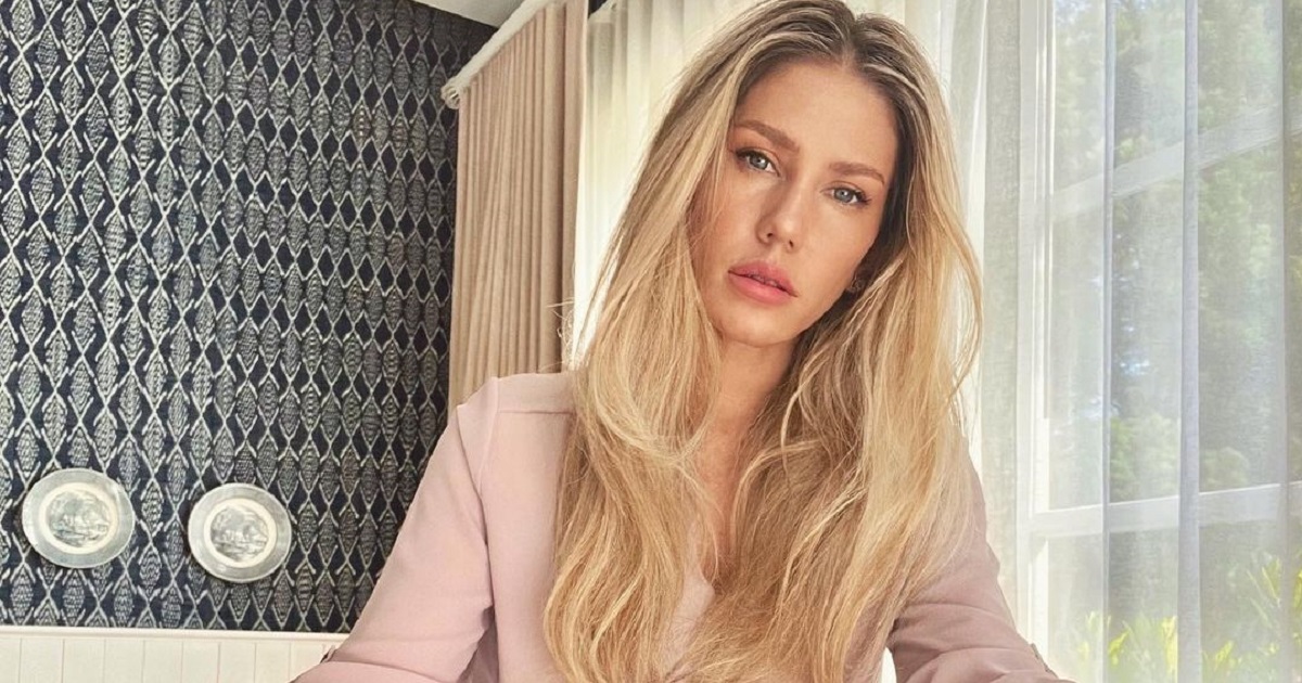 Giuliana Sotela impactó con cambio de look a lo Karol G: 