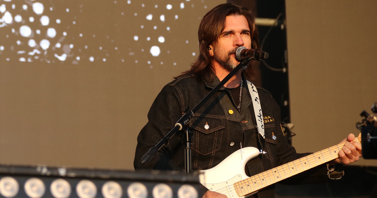 REC 2023: Juanes hizo corear canciones a sus fans durante masivo show en Concepción