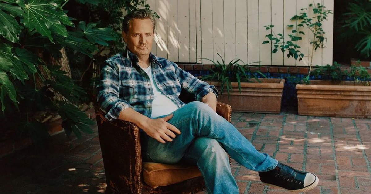 La inquietante foto que publicó Matthew Perry en un jacuzzi, cinco días antes de su trágica muerte