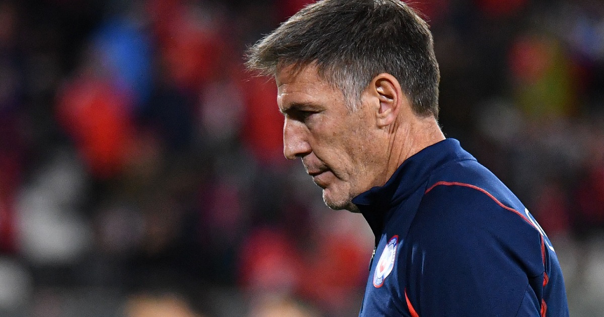 Tras renuncia de Eduardo Berizzo: confirman a DT que se hará cargo de la 'Roja' ante Ecuador
