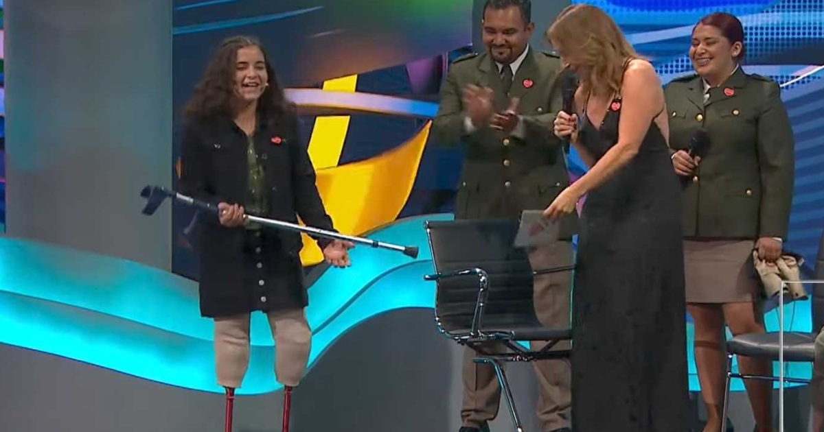 El emocionante gesto que hizo una joven paciente durante la Teletón: 