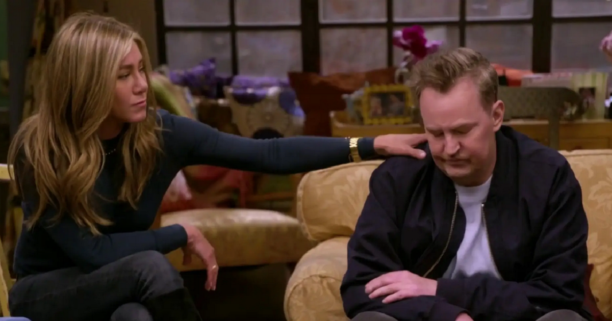 Jennifer Aniston lanzó emotivo mensaje a dos semanas de la muerte de Matthew Perry: 
