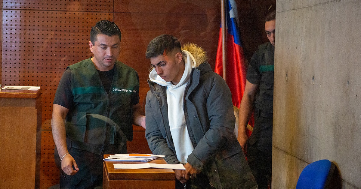 Ministra Orellana lanzó advertencia ante futuro de Jordhy Thompson: “Aunque sea el Real Madrid...