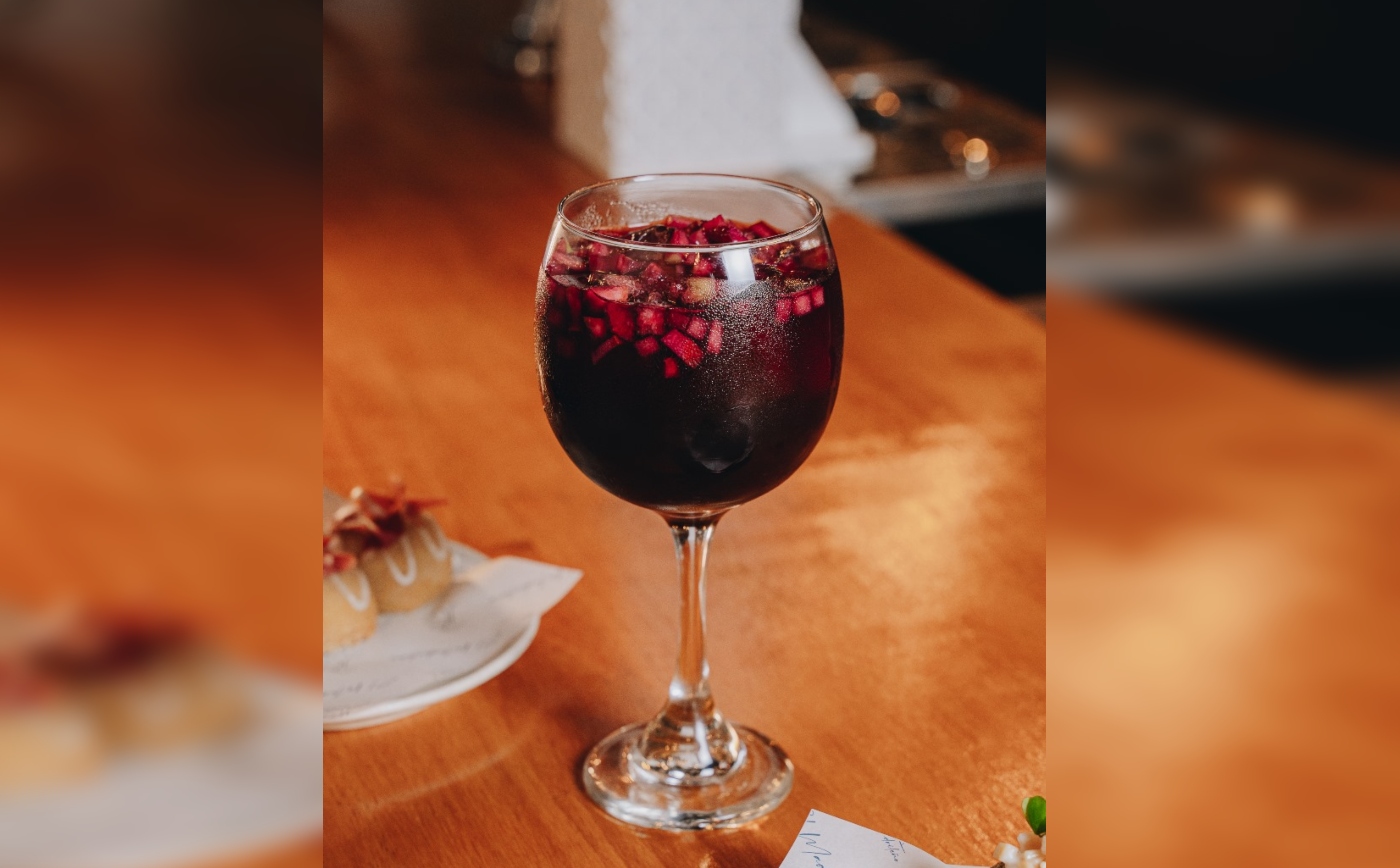 ¿Cómo preparar la sangría? La receta para deleitar con este brebaje