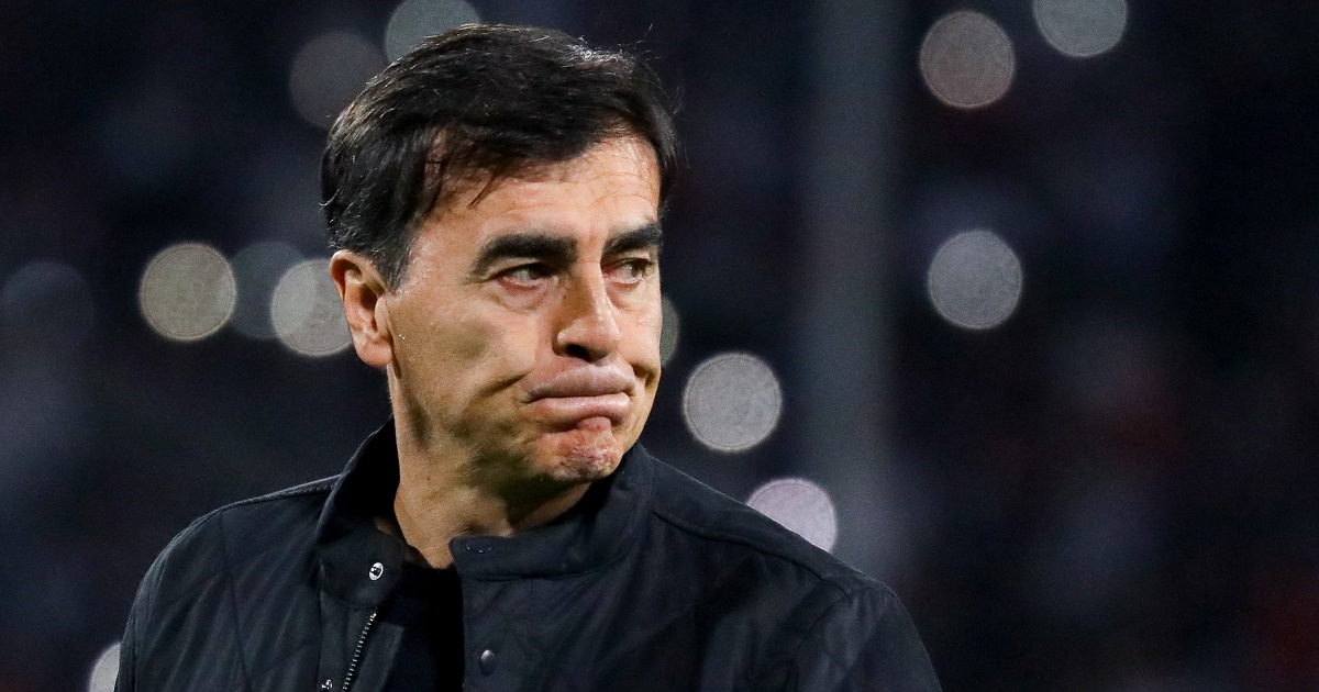 Colo Colo oficializó salida de Gustavo Quinteros: 