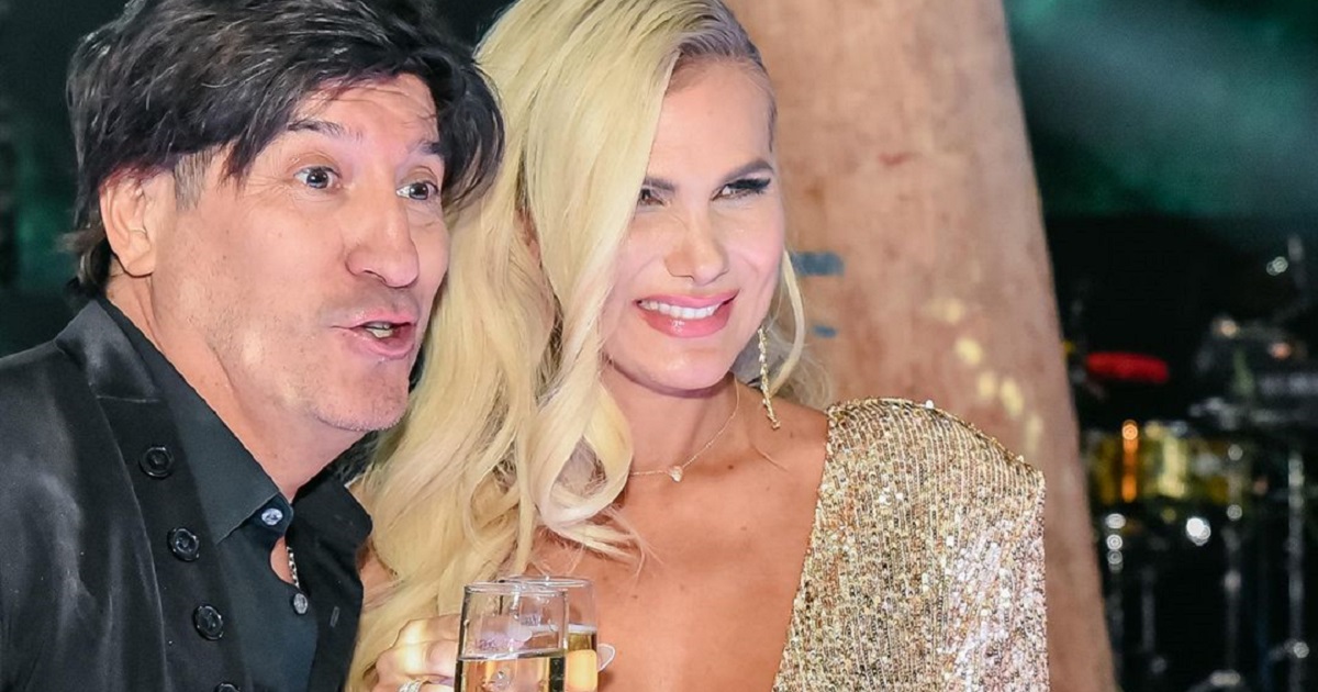 María Alberó e Iván Zamorano deslumbraron con elegantes looks en Gala del fútbol chileno
