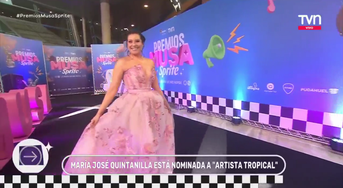 Detalle de elegante look de María José Quintanilla en Premios MUSA robó miradas: lo ocupó por lesión