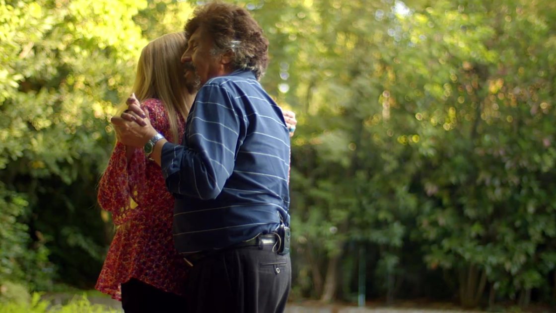 Adriano Castillo y Beatriz Alegret bailando