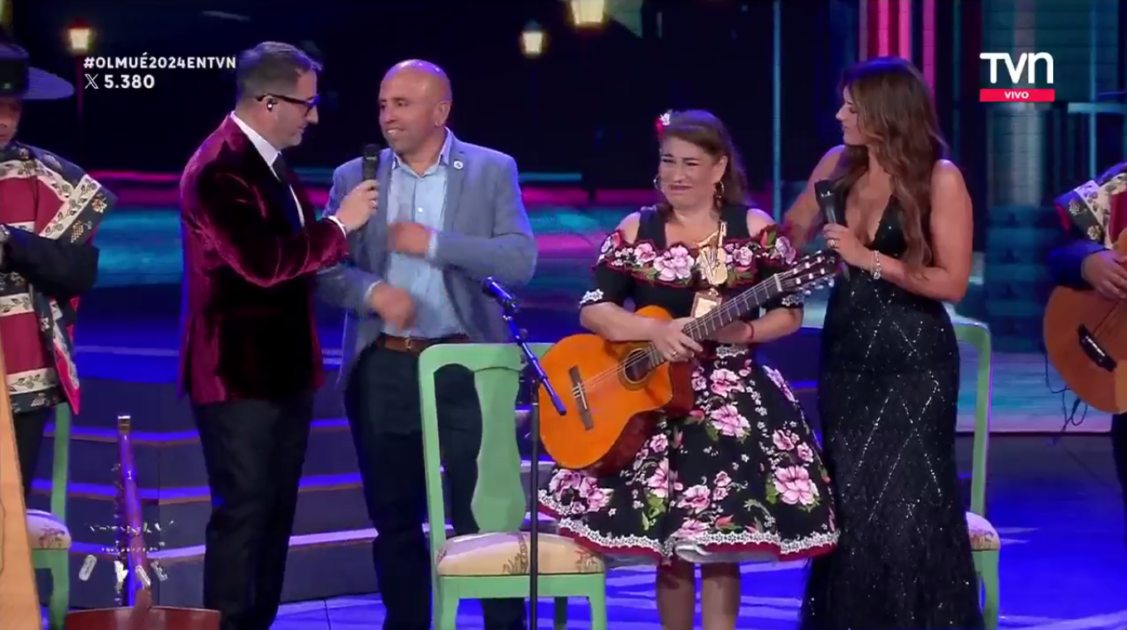 Ivette Vergara deslumbró con vestido "sirena" en segunda noche del Festival de Olmué 2024