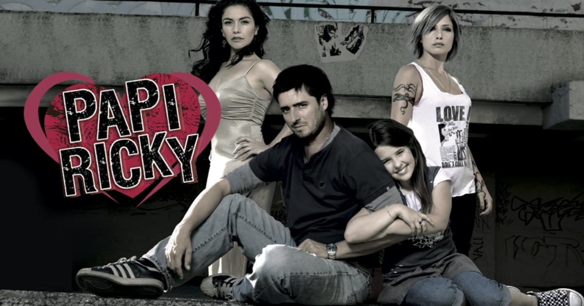 La crítica que se repitió en redes tras reestreno de 'Papi Ricky' en Canal 13: 