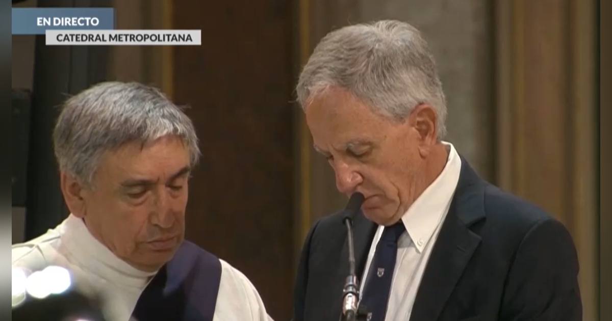 La participación de Ignacio Guerrero, sobreviviente del accidente aéreo, en funeral de Sebastián Piñera