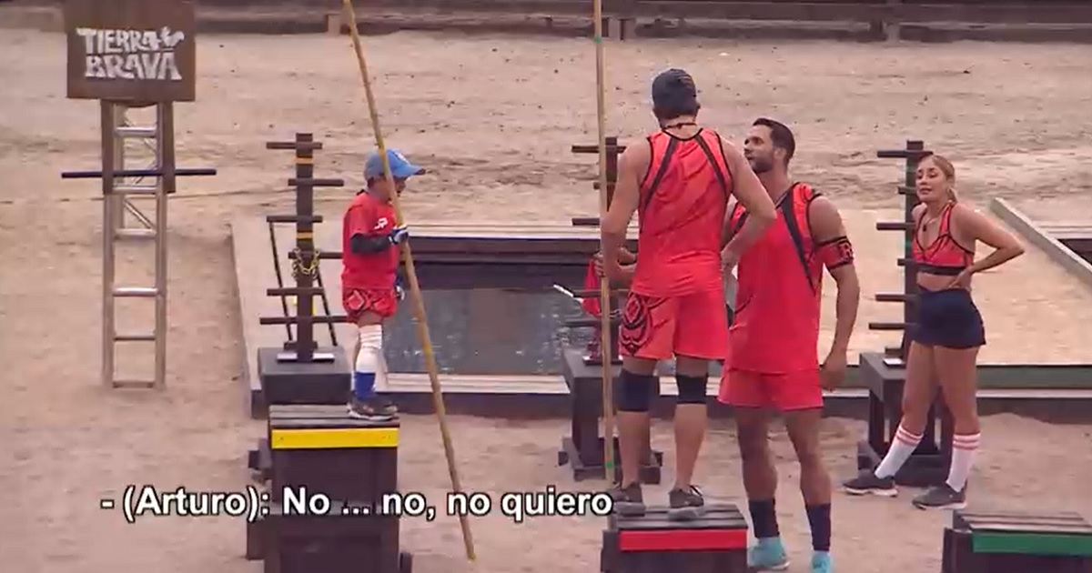 Arturo Longton tuvo minuto de furia en plena competencia en Tierra Brava