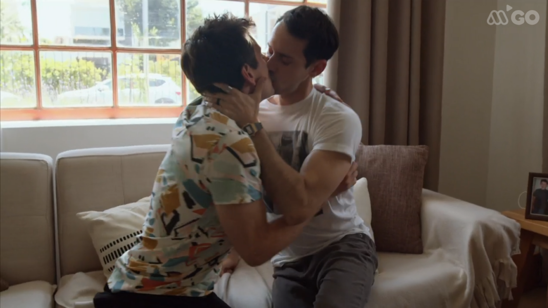 Generación 98: el primer beso de Robin y Pedro