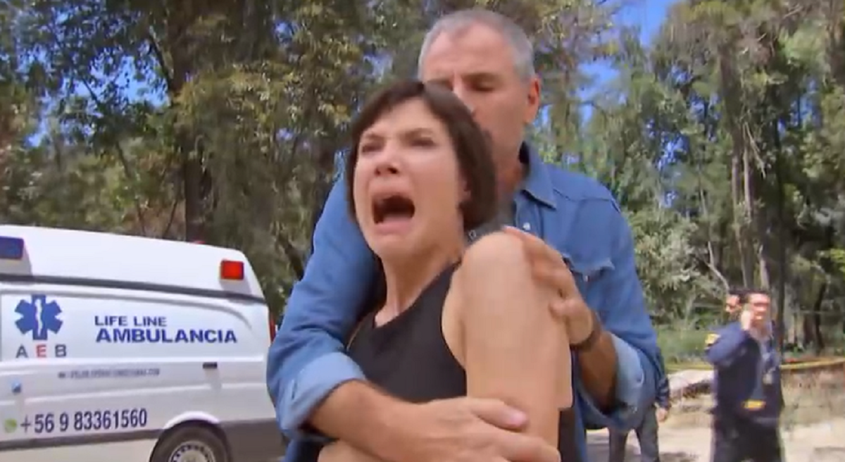 Cruda escena de Daniela Ramírez y Mariana Loyola sacó aplausos en estreno de Secretos de Familia