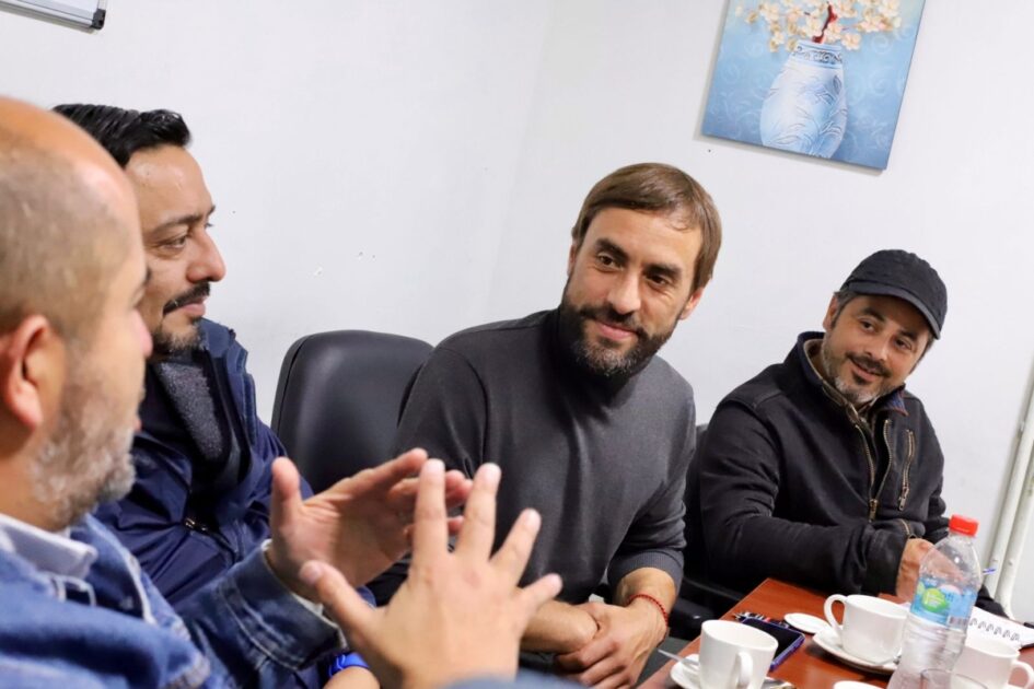 Álvaro Gómez logra firmas para candidatura a alcalde