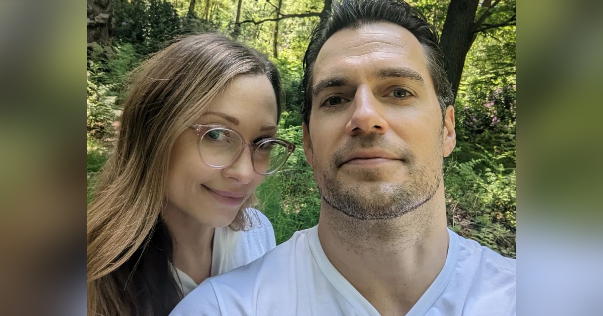 Henry Cavill será padre: video viral confirmaría embarazo de su novia Natalie Viscuso