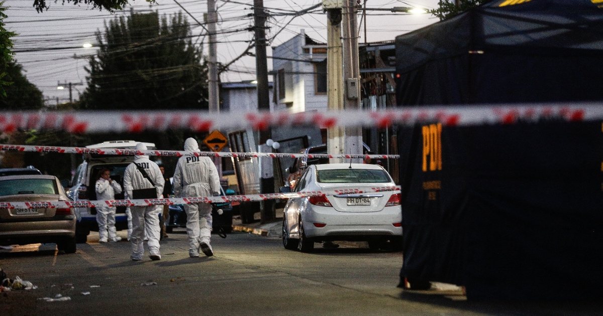 Adolescente es detenido en medio de las investigaciones del asesinato de un estudiante en Lota