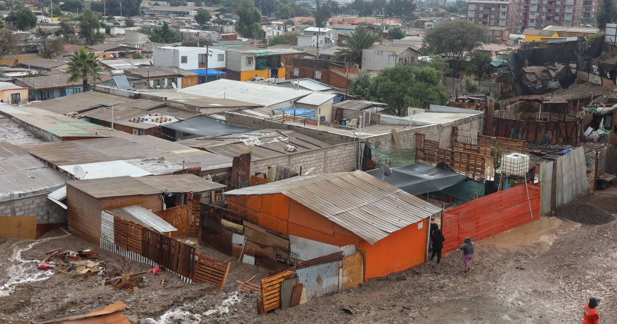 Gobierno confirmó disposición de colegios como albergues en la región de Atacama por sistema frontal