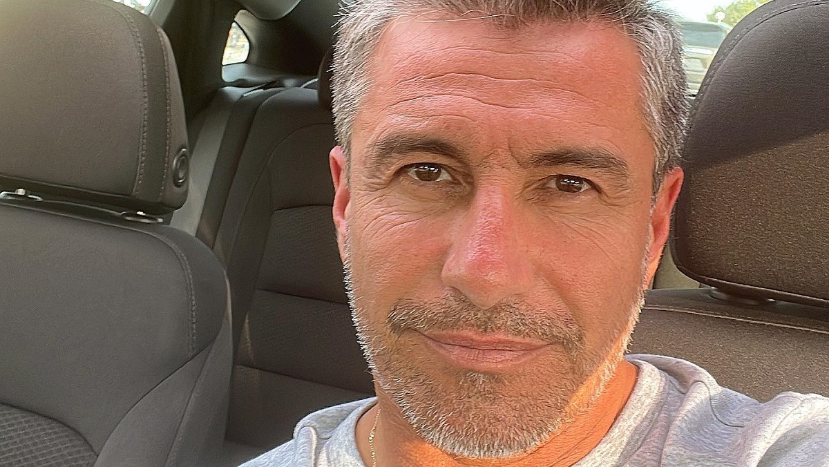 ¿Dedicada a Ivette Vergara? Fernando Solabarrieta protagonizó 'sufrido' momento en vivo