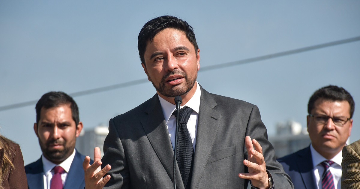 Alcalde Carter reaccionó furioso a cruel mensaje: 