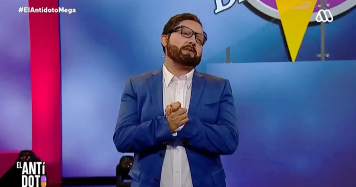 Las reacciones que generó imitación de Felipe Parra como Gabriel Boric en El Antídoto