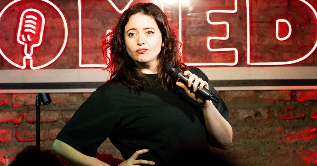 Una referente en el humor: quién es Paloma Salas, la exitosa comedianta invitada a 'El Antídoto'