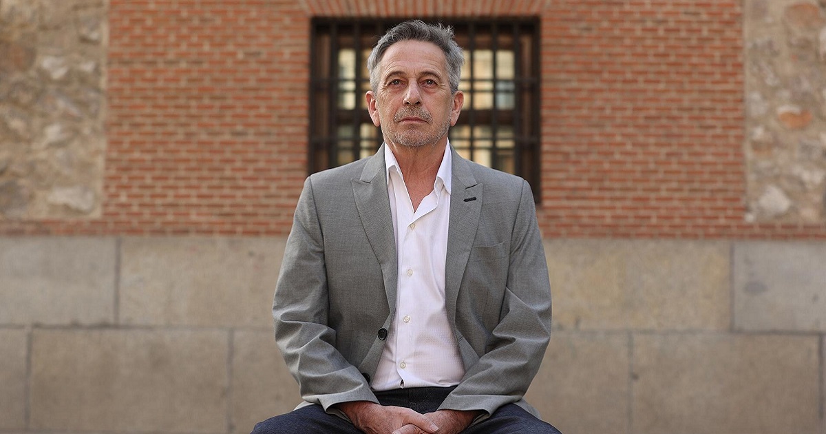 Alfredo Castro debutará como director adaptando 'Los trabajadores de la muerte'