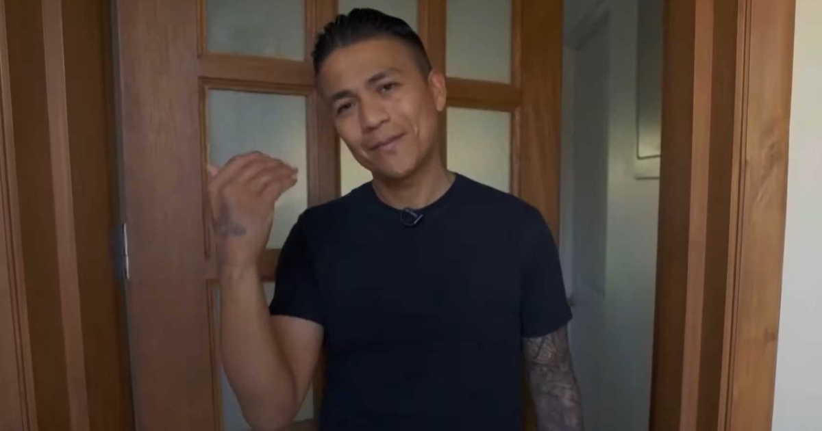 Américo mostró su nueva casa en 'La Divina Comida': destacó por su estilo monocromático