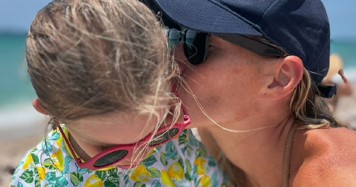 Constanza Mackenna enterneció con bella publicación de cumpleaños para su hija: 