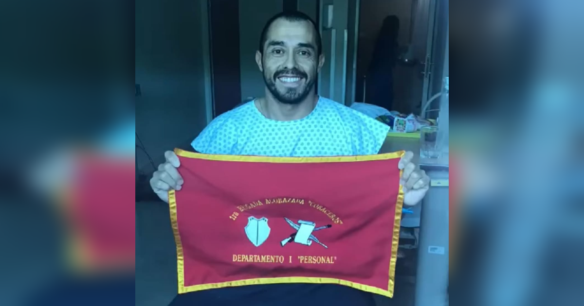 Muere militar chileno con cáncer que fue trasladado de EEUU a Chile para despedirse de sus hijos