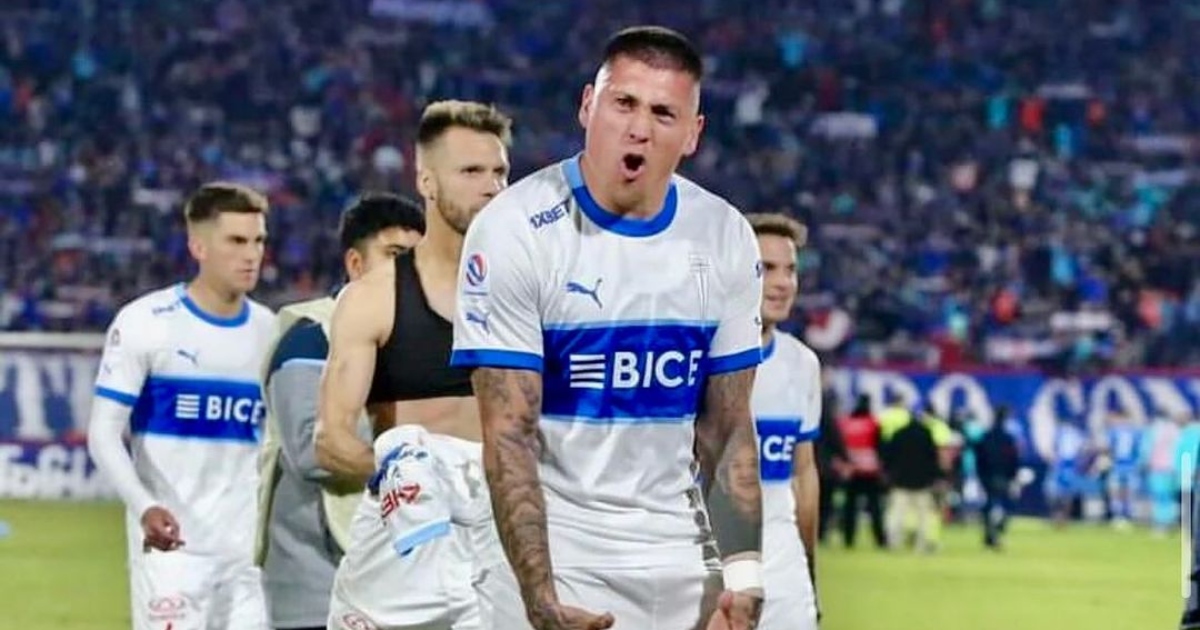 UC pidió disculpas por gestos obscenos de Nicolás Castillo tras partido contra la U
