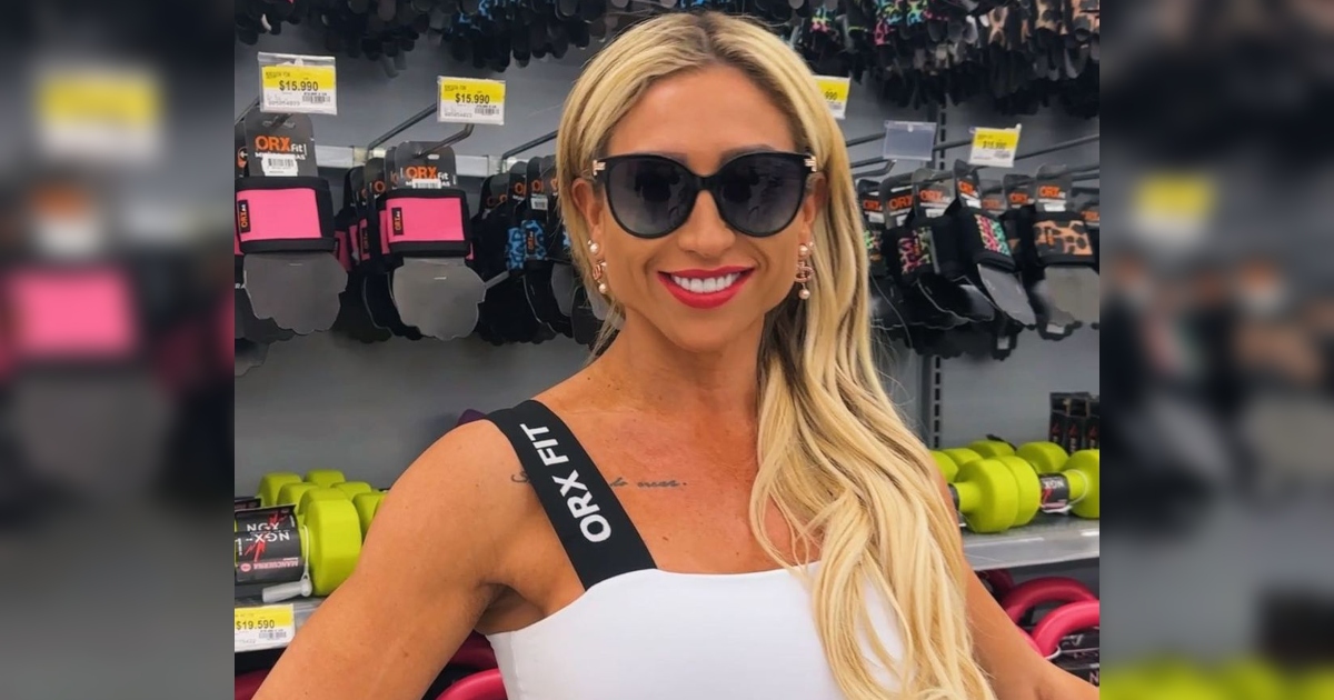 Nicole 'Luli' Moreno publicó curiosa sesión de fotos tras accidente: se mostró con cuello ortopédico