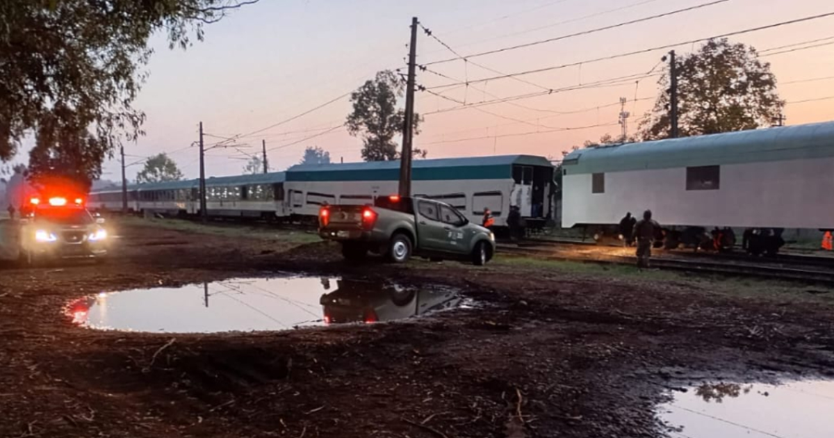 ¿Qué se sabe del tren Santiago-Temuco? Se descarriló en su viaje inaugural con 250 pasajeros